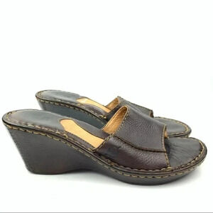 Born Ida sandals sz 7 38 M/W brown leather wedge